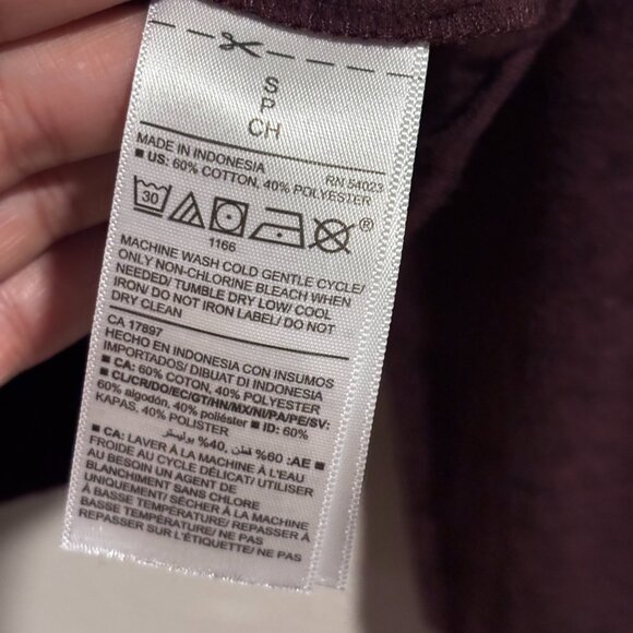 Old Navy men's long sleeve soft washed tee SZ: S/ Raisin color - Picture 12 of 12